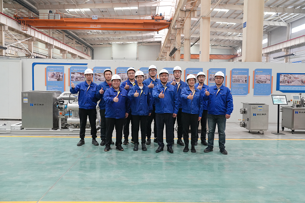 團(tuán)隊(duì)合影  2.png